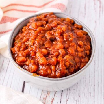 Close up image of finished bowl of Instant Pot baked beans