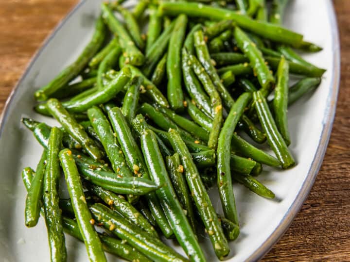 Garlic Butter Green Beans - Dishes With Dad