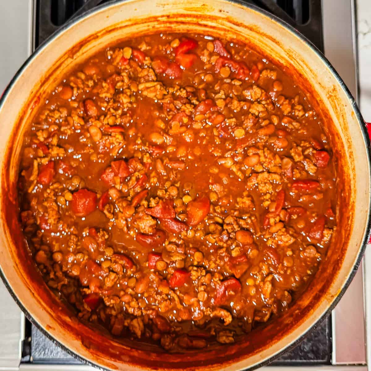 Finished turkey lentil chili in a Dutch oven.